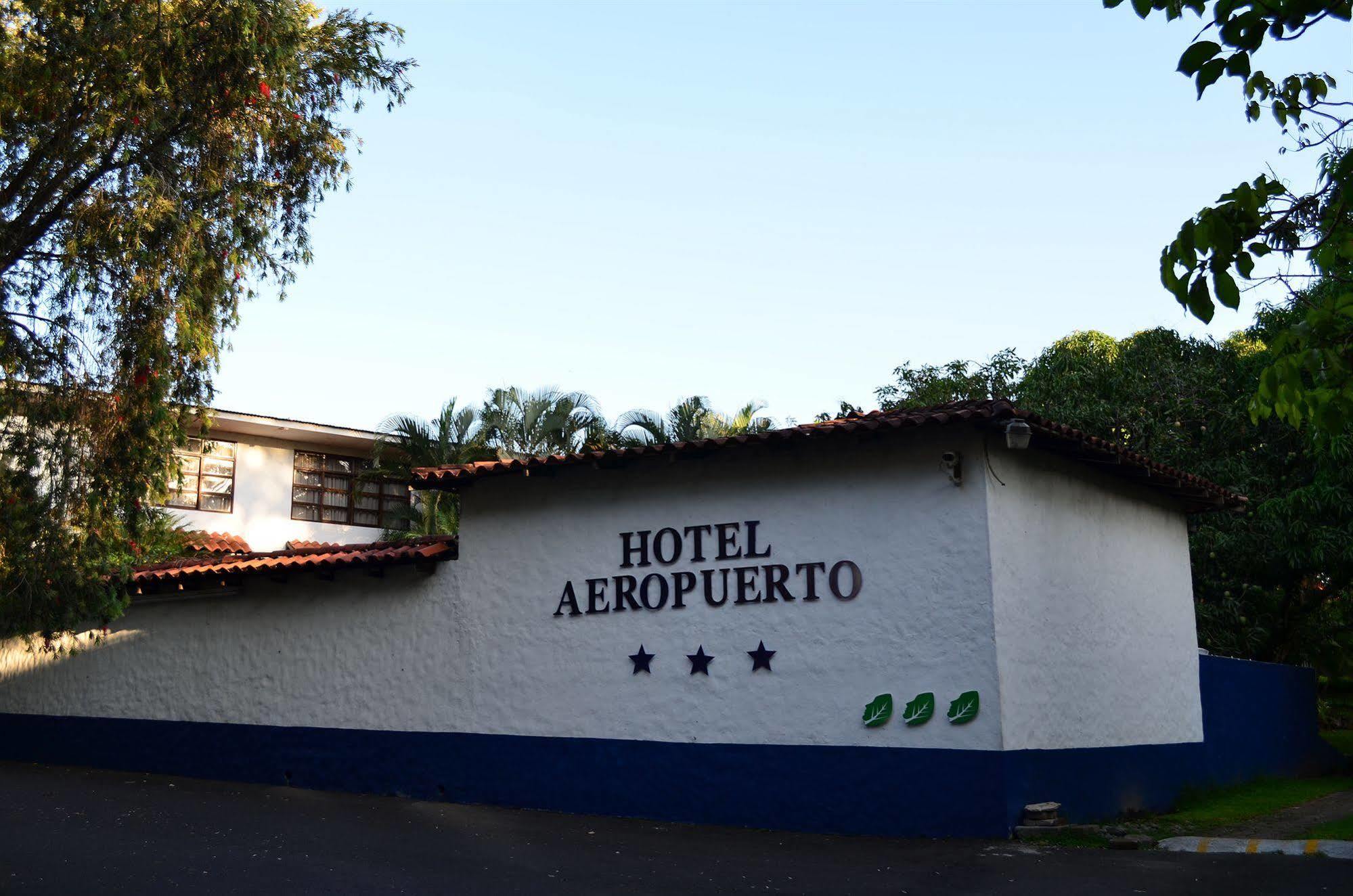 โรงแรมแอร์พอร์ตคอสตาริกา Alajuela ภายนอก รูปภาพ